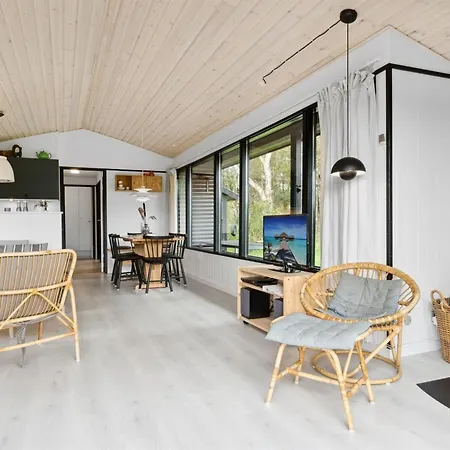 Shayene - 2-5km From The Sea By Interhome Laeso